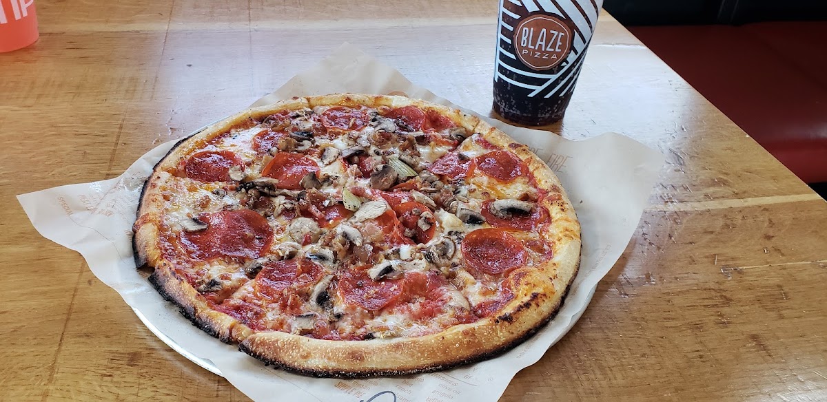 Blaze Pizza Photo 9